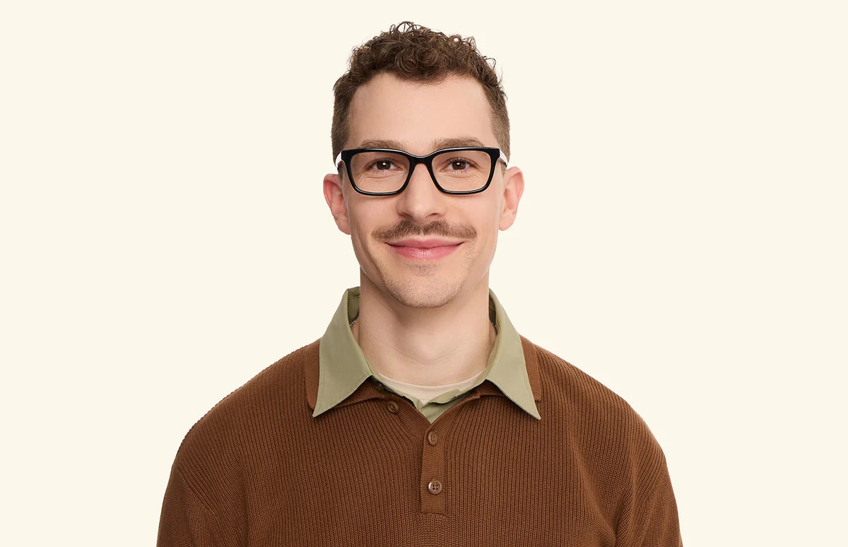 Magnetic glasses—switch between multiple styles.